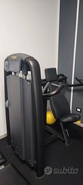 shoulder press Technogym 