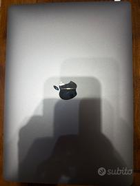 Macbook Air 13” Hearly 2020