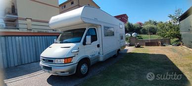 Camper mansardato Mobilvetta Arcobaleno 
