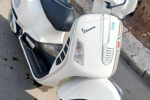 vespa gts 300
