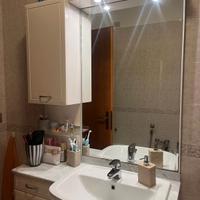 Mobile bagno con lavandino 