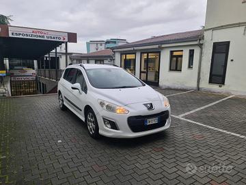 Peugeot 308 SW 1.6 e-HDi 112CV - km certificati