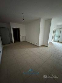 Immobile di 100 m² a Casoria