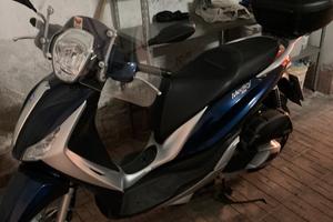 Medley Piaggio 150