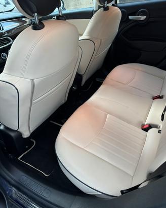 Fiat 500 x sport yacth club caprio