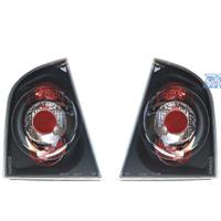 FANALI PER SKODA OCTAVIA SW. SFONDO NERO.