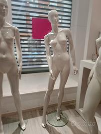 manichini donna