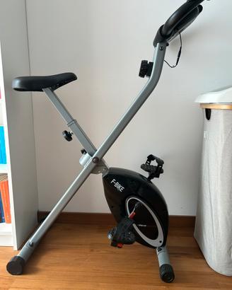 Cyclette pieghevole