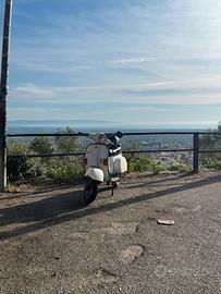Vespa HP