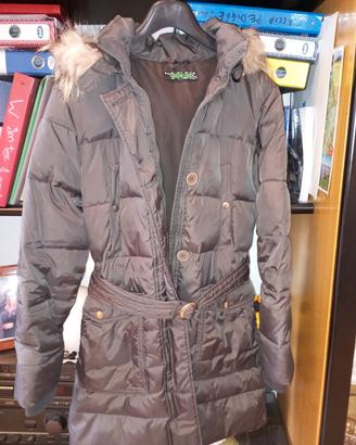Cappotto imbottito marrone con cappuccio 