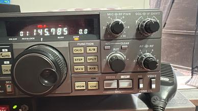 Kenwood TS 711