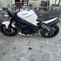 Triumph speed triple 1050 anni 2010