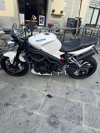 Triumph speed triple 1050 anni 2010