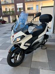 Scooter aprilia 300 Vendita in Moto e scooter