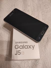 Smartphone Samsung Galaxy J5 (6) SM-J510FN