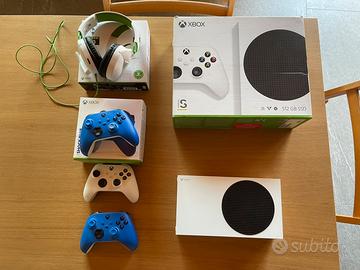 Xbox Series S 512GB + 3 controller + Cuffie
