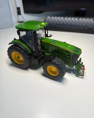 SIKU 1/32 JOHN DEERE 8345R