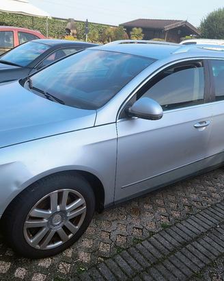 VW Passat SW 2006 per ricambi