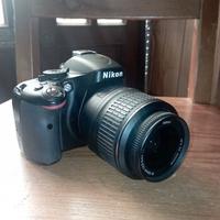 NIKON D5100 + obiettivo AF-S NIKKOR 18-55