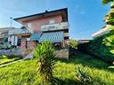 quadrilocale-in-bifamiliare-con-taverna-e-giardino