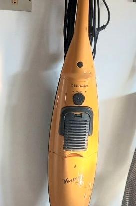 Scopa elettrica electrolux Ventana ZX 100.1000w