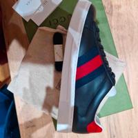 Scarpe  Gucci sneaker Ace.
