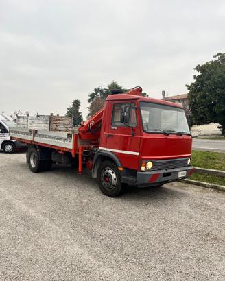 Camion gru Iveco 109-14 cassone fisso anno 1985