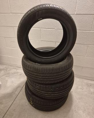 Gomme estive KUMHO  215 55 R17 98V