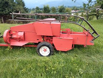 Imballatrice per fieno