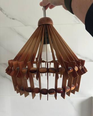 Lampadario a sospensione vintage in legno