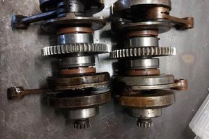 SUZUKI RG 500 GAMMA ALBERI MOTORE PRONTI UTILIZZO