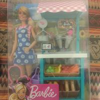 Barbie mercato di campagna HCN22