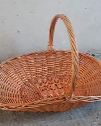 Antico Cesto in vimini. Vintage. ENTRA