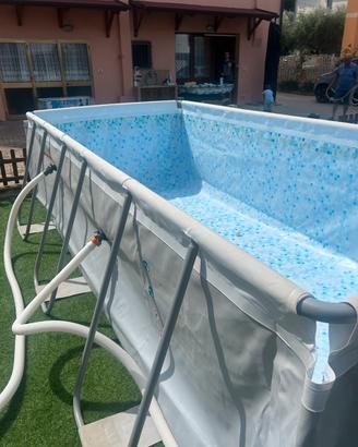 Piscina fuori terra Bestway 2x4x1 piu pompa