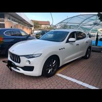 Maserati Levante cc 3.0 CV 250