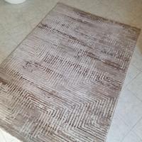 Tappeto moderno nuovo