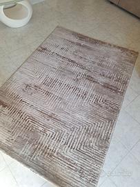 Tappeto moderno nuovo