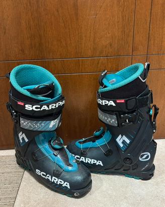 Scarpone scialpinismo SCARPA F1