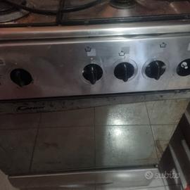 cucina in  acciaio  ignis a gas  anche il forno 50