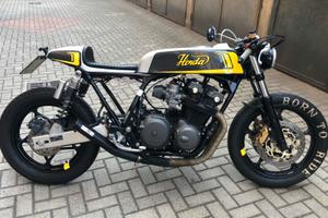 Honda Cb750 cafe racer