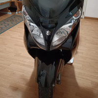 Scooterone Suzuki Burgman 400