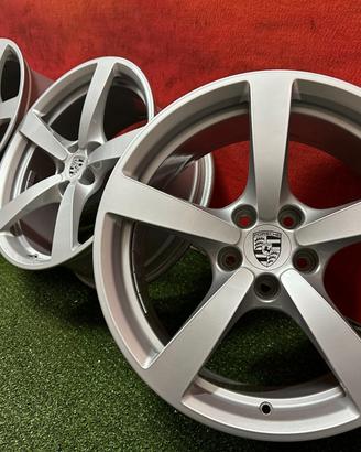 Cerchi Porsche Macan Mercedes CLS GLC 8J-9Jx18ET21
