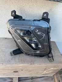 faretto fendi sx  kia sportage gt line 2024