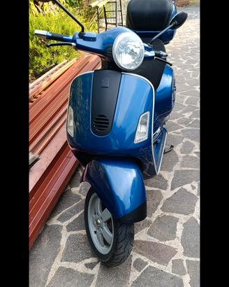 Vespa 200 L Granturismo 2004