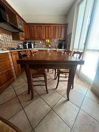 Tavolo 6/8 posti
