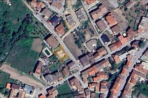 Terreno edificabile in zona residenziale