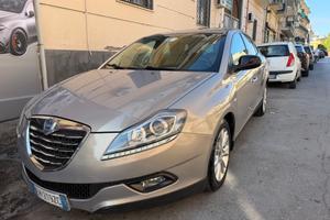 Lancia Delta 1.6 MJT 105 CV Gold 2011
