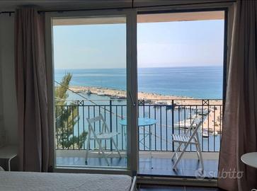 Casa sul mare, vicino Acciaroli