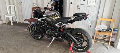 Street Triple 765R modello 2023
