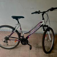 Mountain Bike Montana Escape 26" – Come nuova